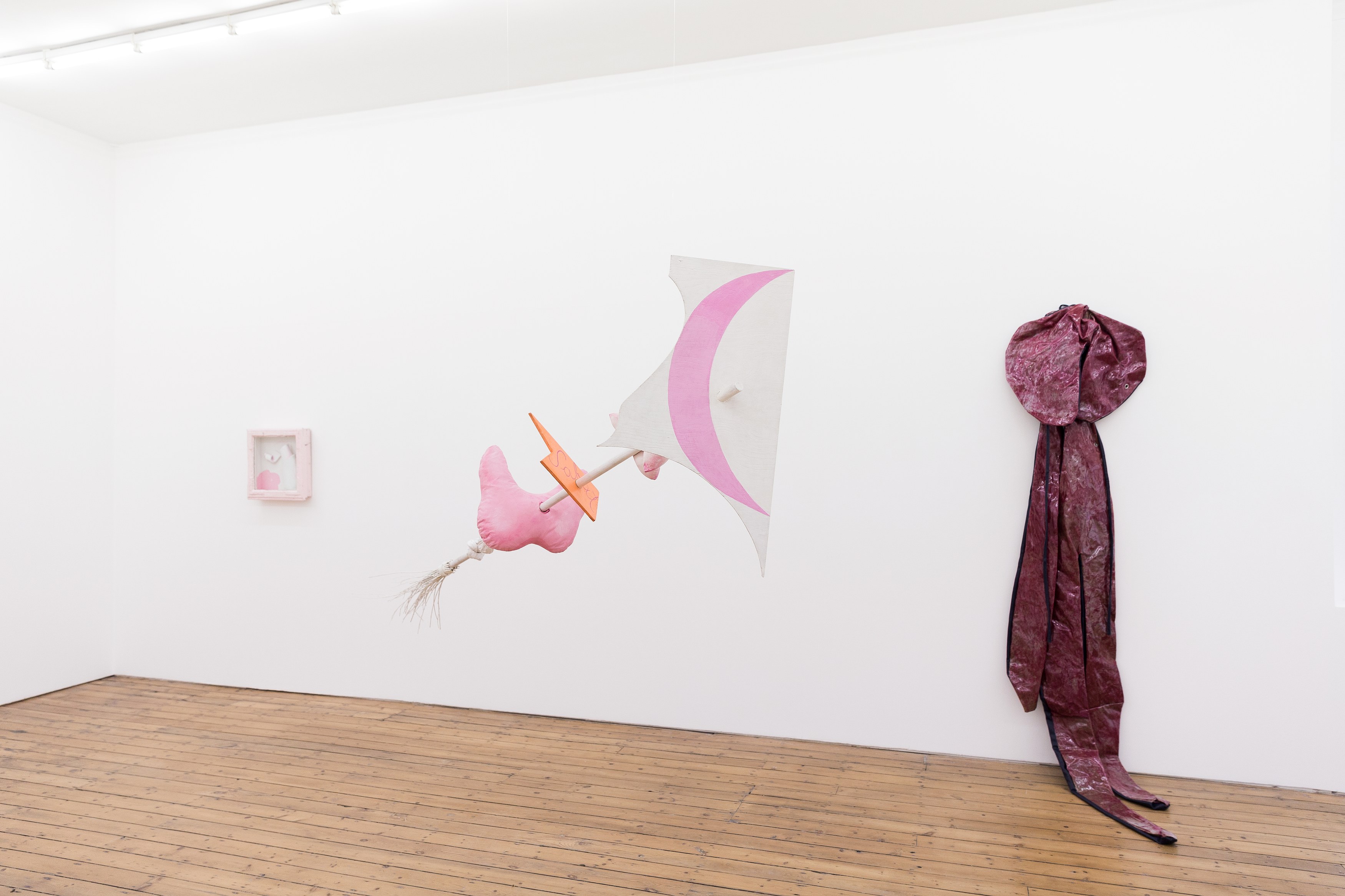 Sascha Braunig, Sandra Mujinga, Maria Pinińska-Bereś, SHAPESHIFTERS at The Approach, photo 10