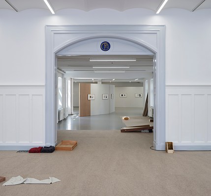 Image 19 of 67