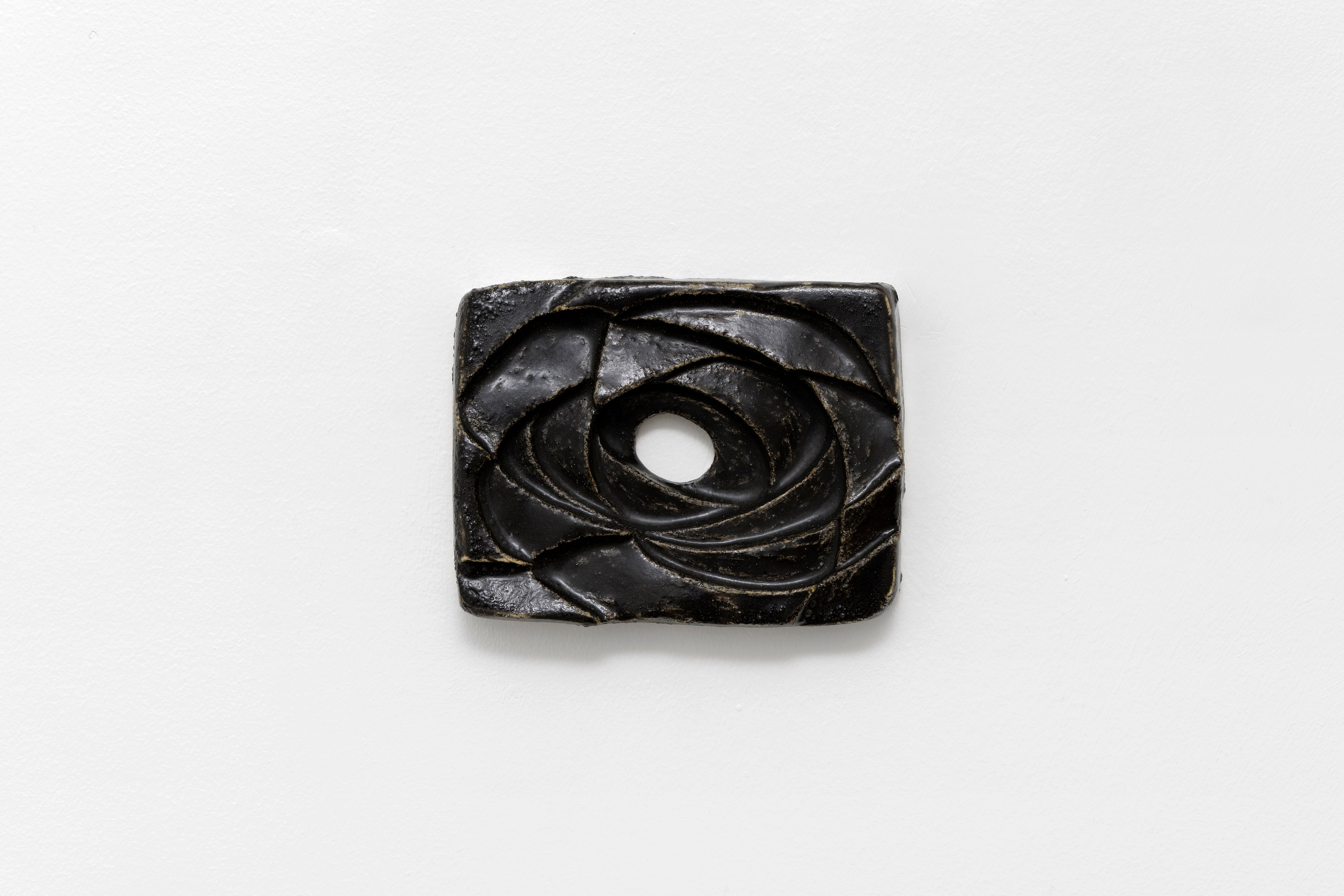 Alicia Adamerovich, A bat out of hell at Galerie Sans titre at Independent, New York 2023, photo 14