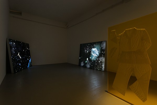 Image 4 of 10