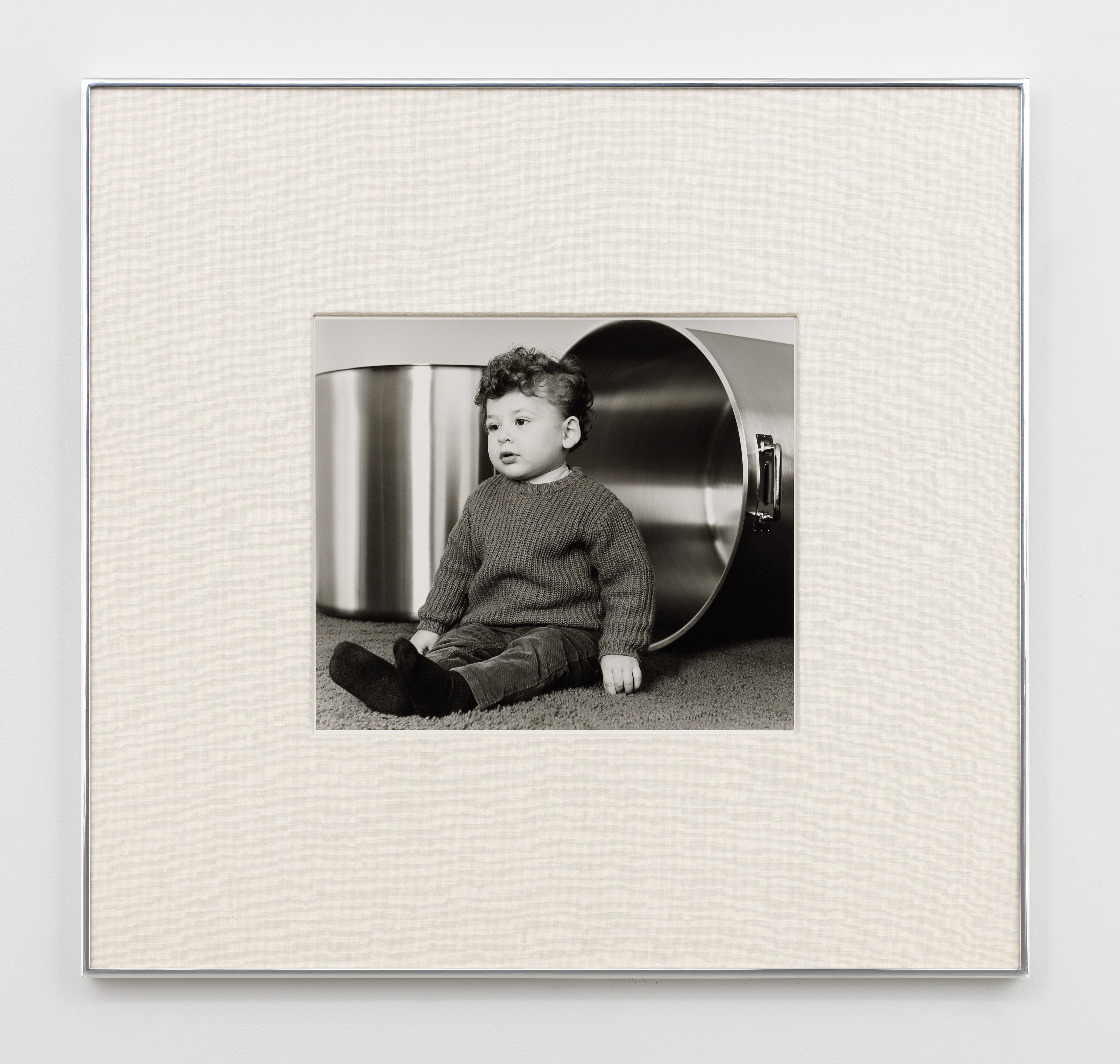 Christopher Williams, Werbung: Adapted for Use and Provisional Prop, A 48-Hour Display of Quality Framing Materials at Sammlung Haubrok and Paris Bar, Berlin, photo 15