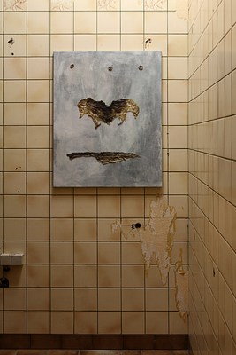 Image 2 of 15