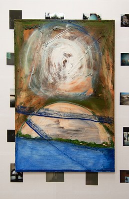 Image 4 of 40