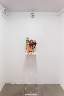 Image 3 of 100