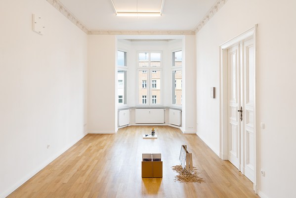 Image 6 of 8
