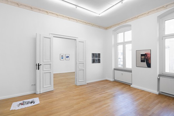 Image 4 of 7