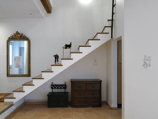 Image 7 of 32