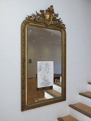 Image 1 of 32