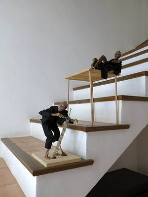 Image 3 of 32
