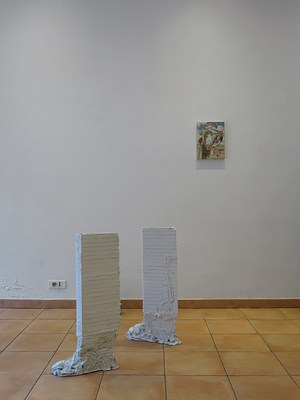 Image 14 of 32