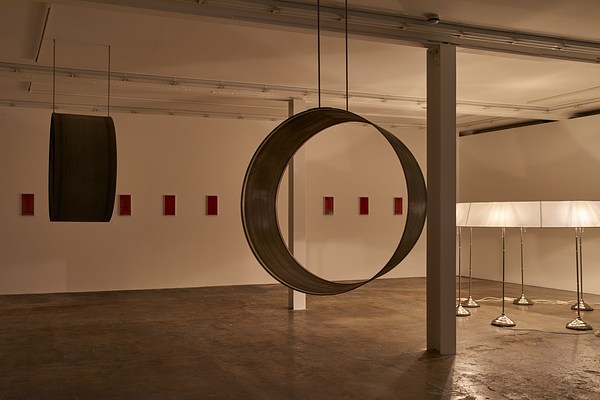 Image 4 of 40