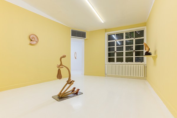 Image 6 of 70