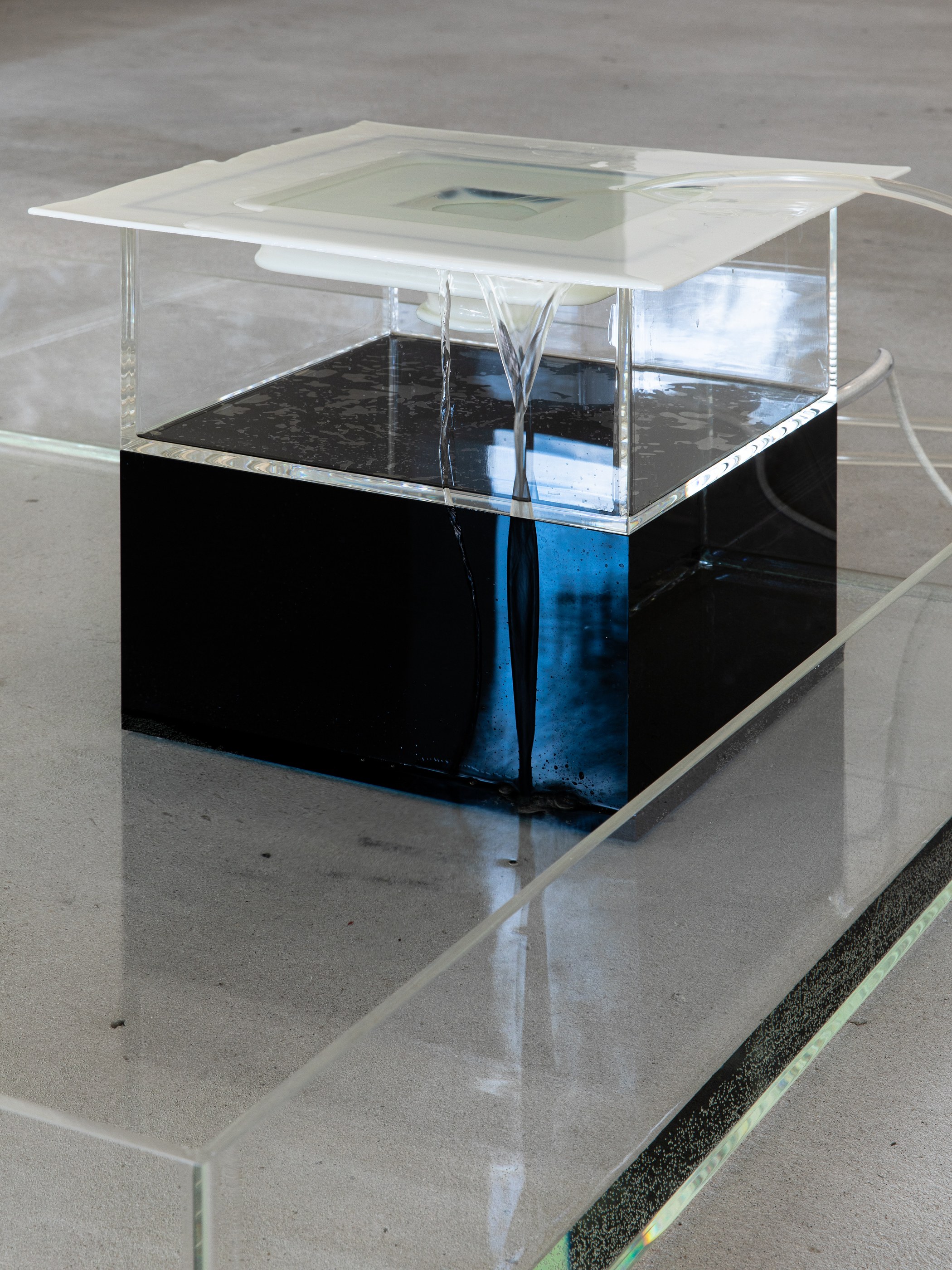 Christopher Aque, A void at Sweetwater, photo 2