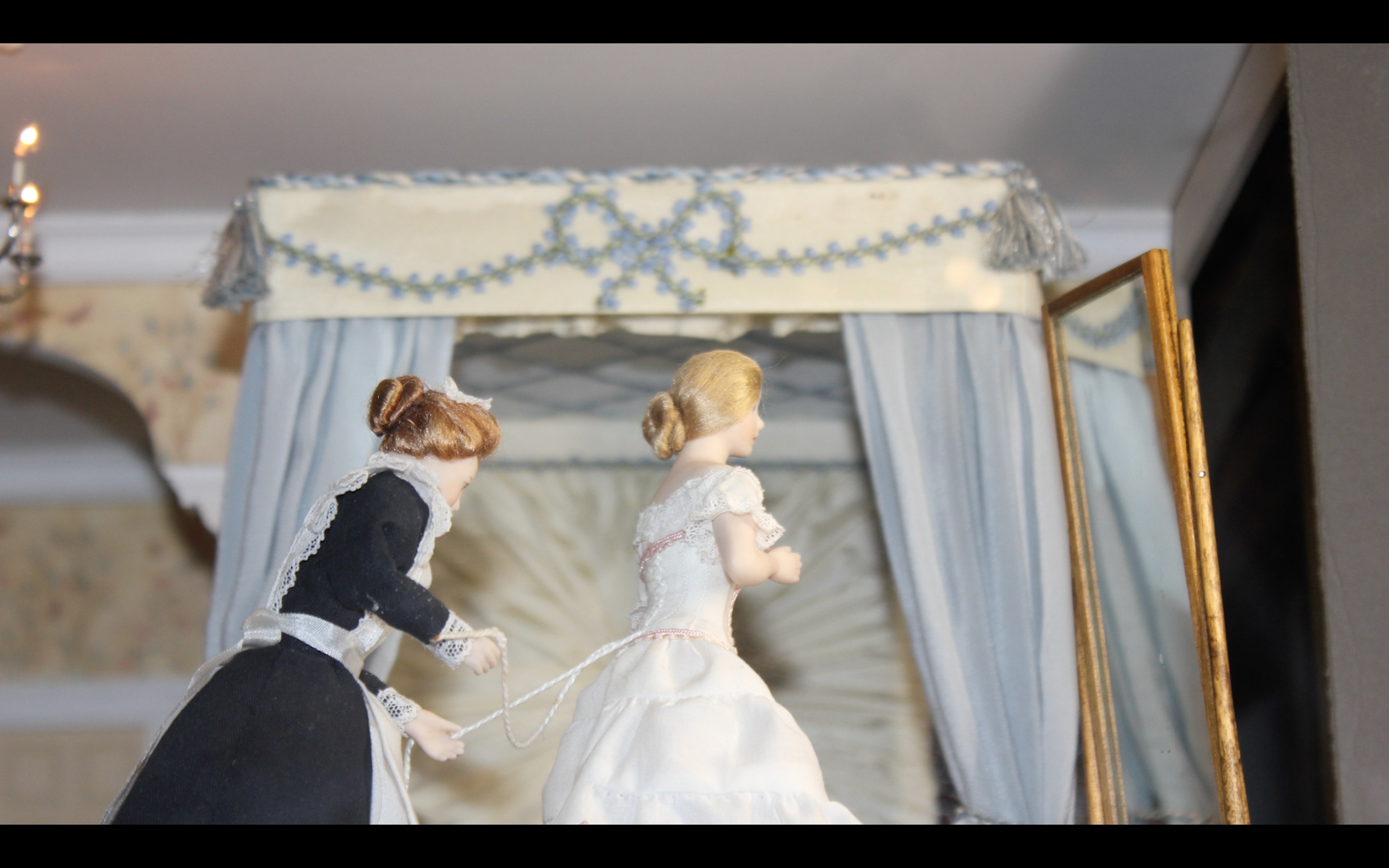 Hannah Quinlan & Rosie Hastings, Disgrace at Arcadia Missa, photo 41