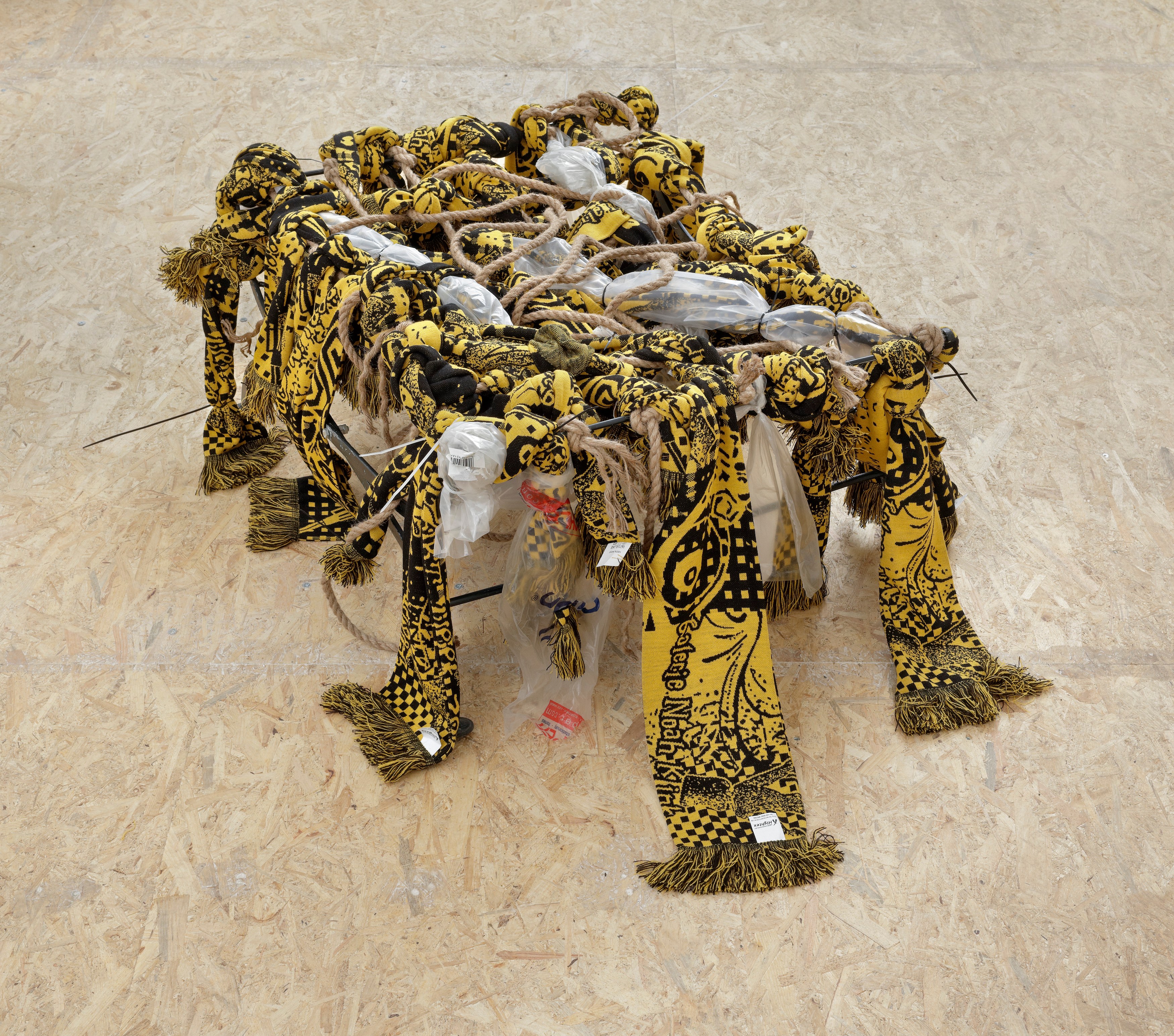 Alison Yip, SOMA TOPIKA at Galerie Noah Klink, photo 3