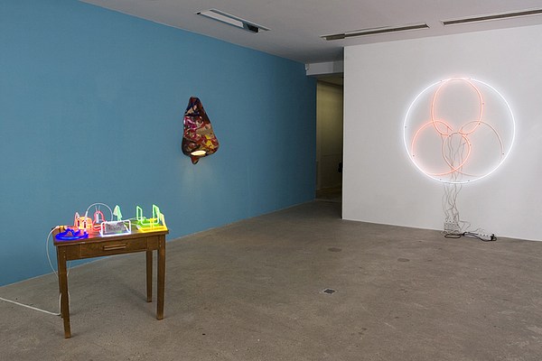 Image 1 of 7