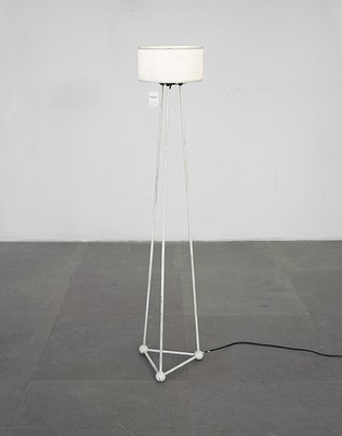 Image 21 of 28