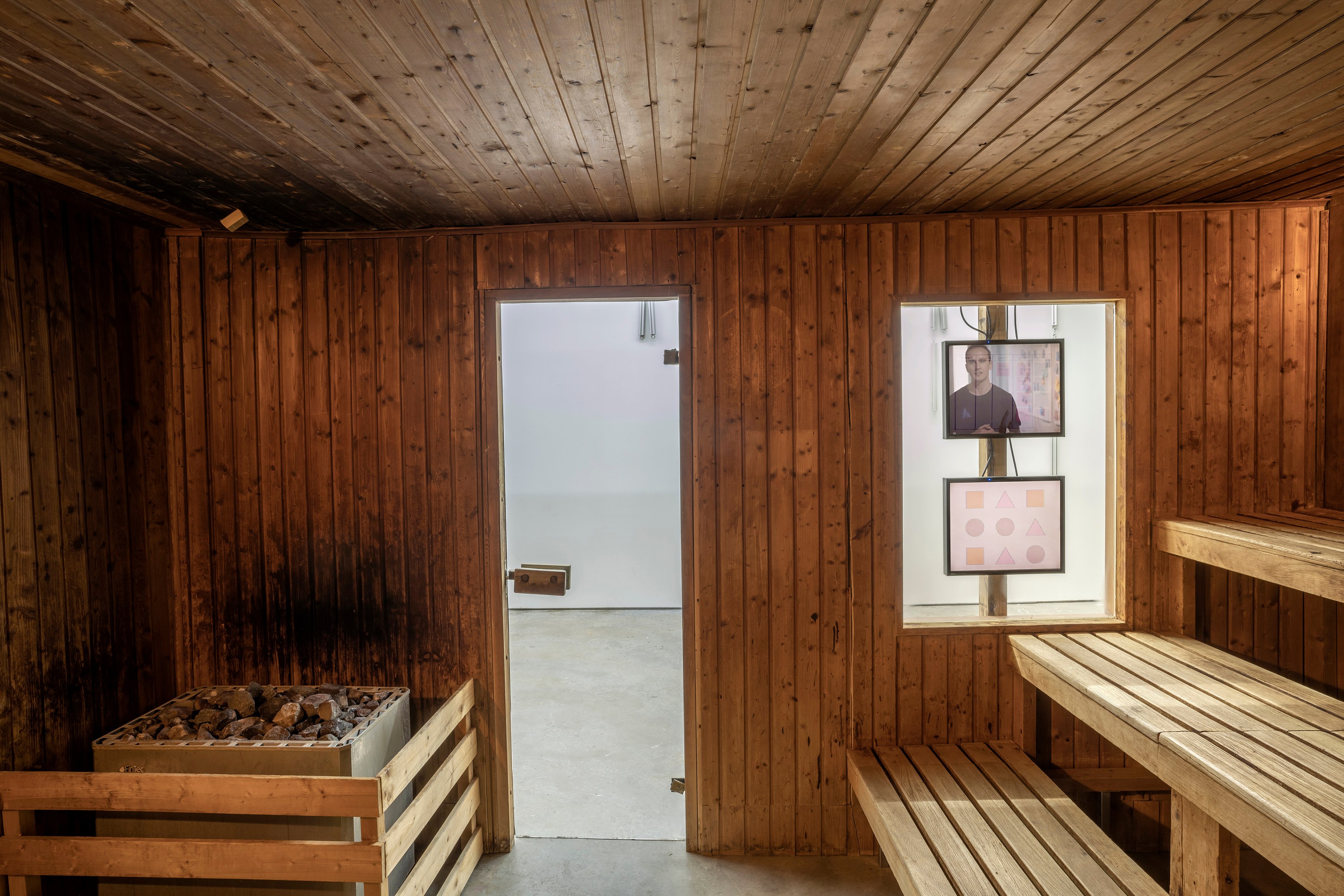 Hans-Christian Lotz, Untitled at New Toni, photo 11