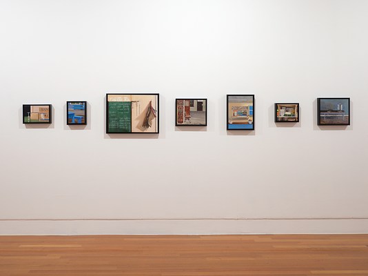 Image 10 of 32
