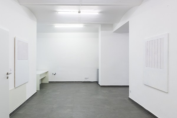 Image 10 of 28