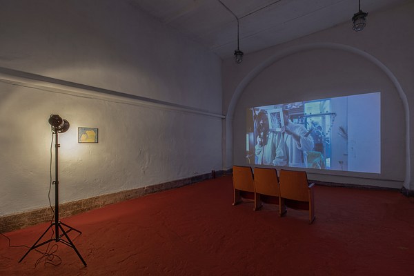 Image 1 of 7