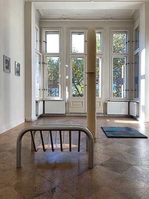 Image 7 of 18