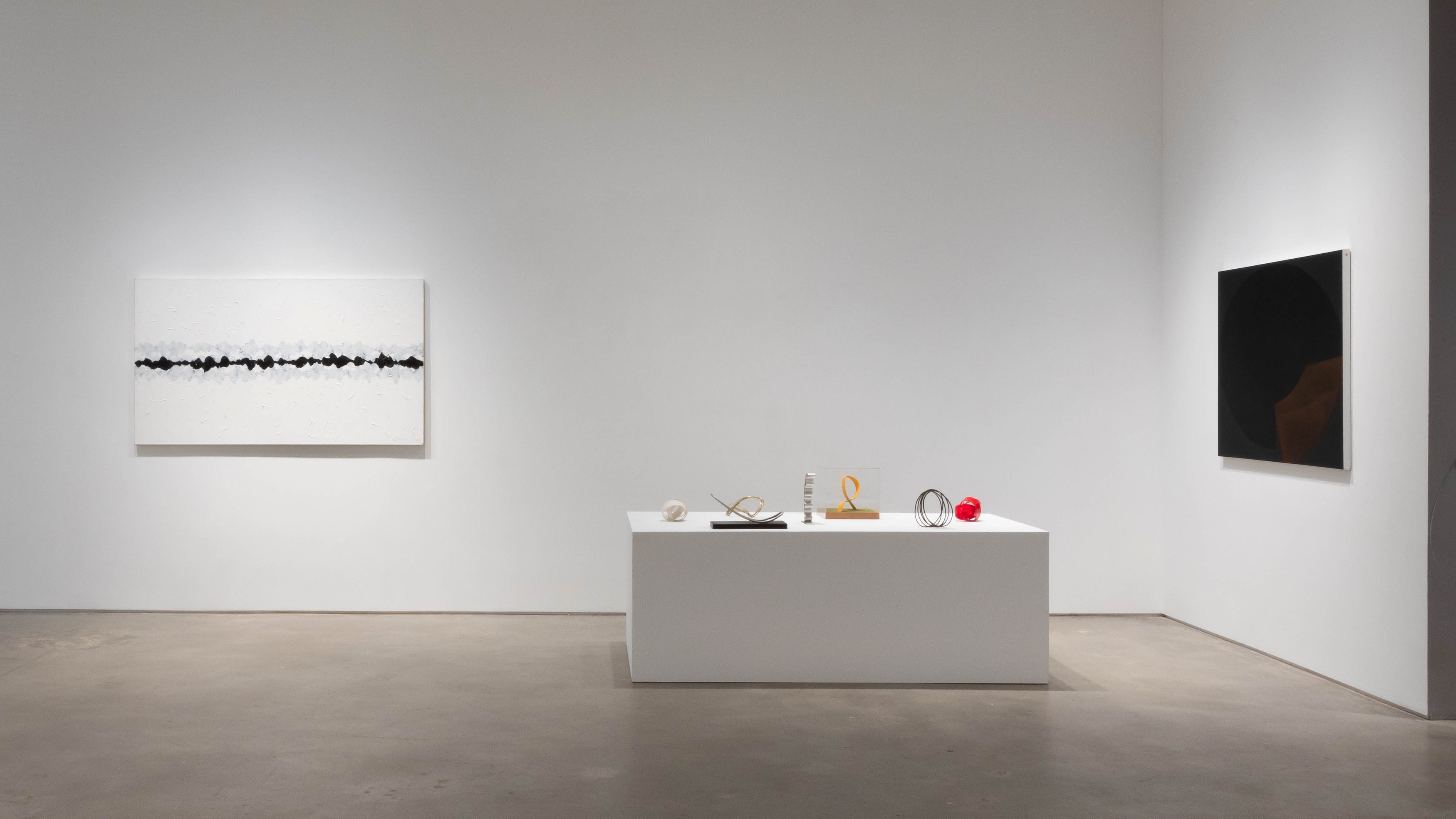 Tomie Ohtake, Visible Persistence at Nara Roesler, photo 6