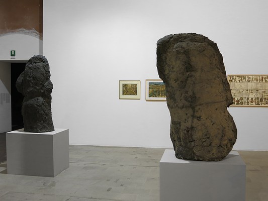 Image 14 of 42