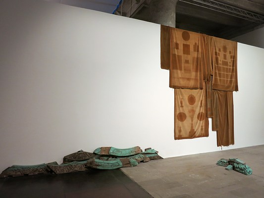 Image 11 of 27
