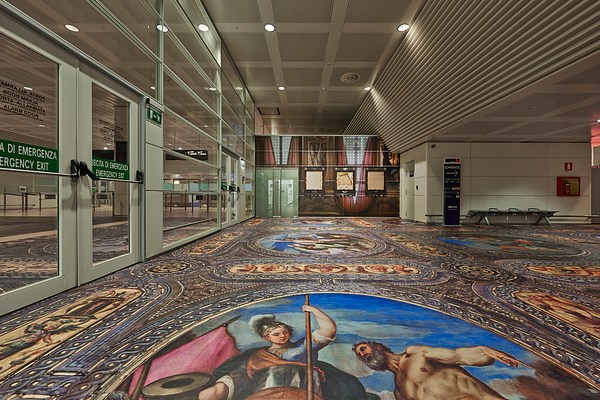 Image 7 of 30