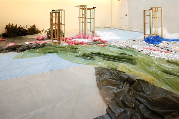 Image 3 of 6