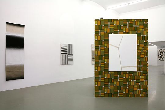 Image 2 of 10