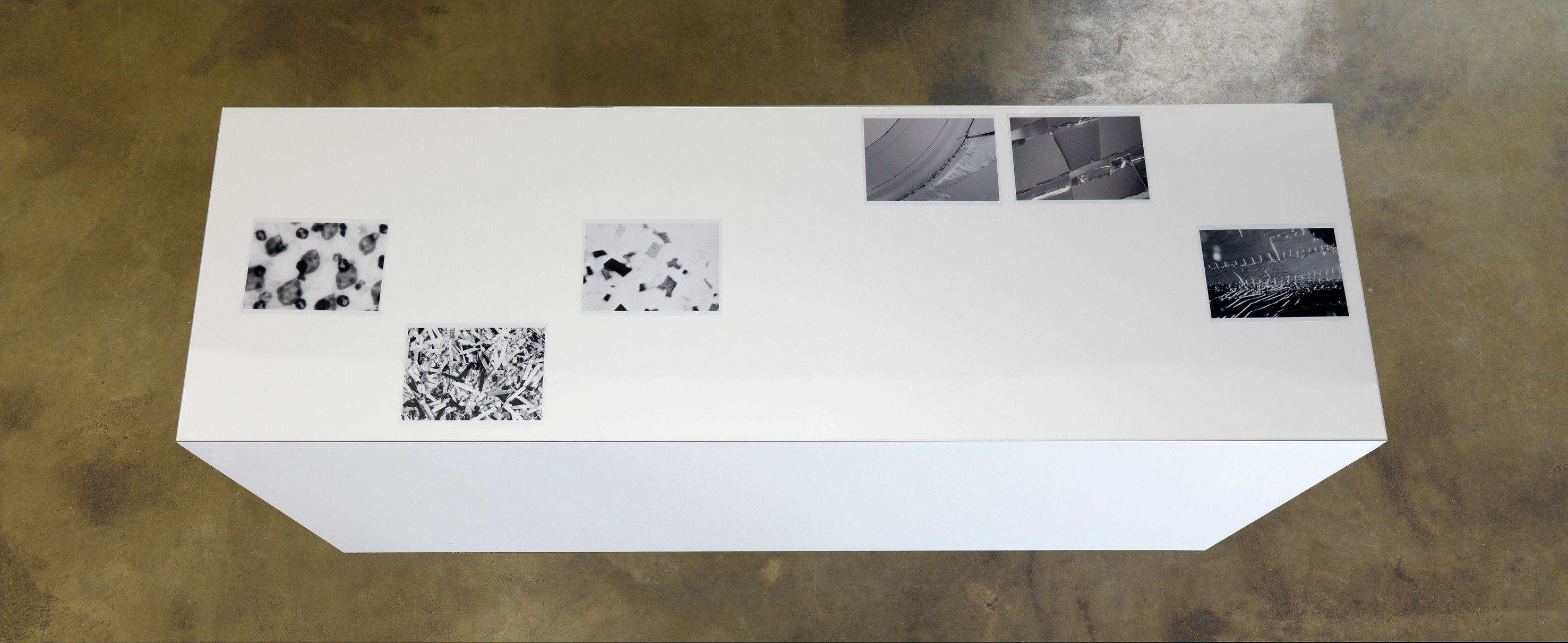 Sean Snyder, Untitled at Galerie Chantal Crousel, photo 6