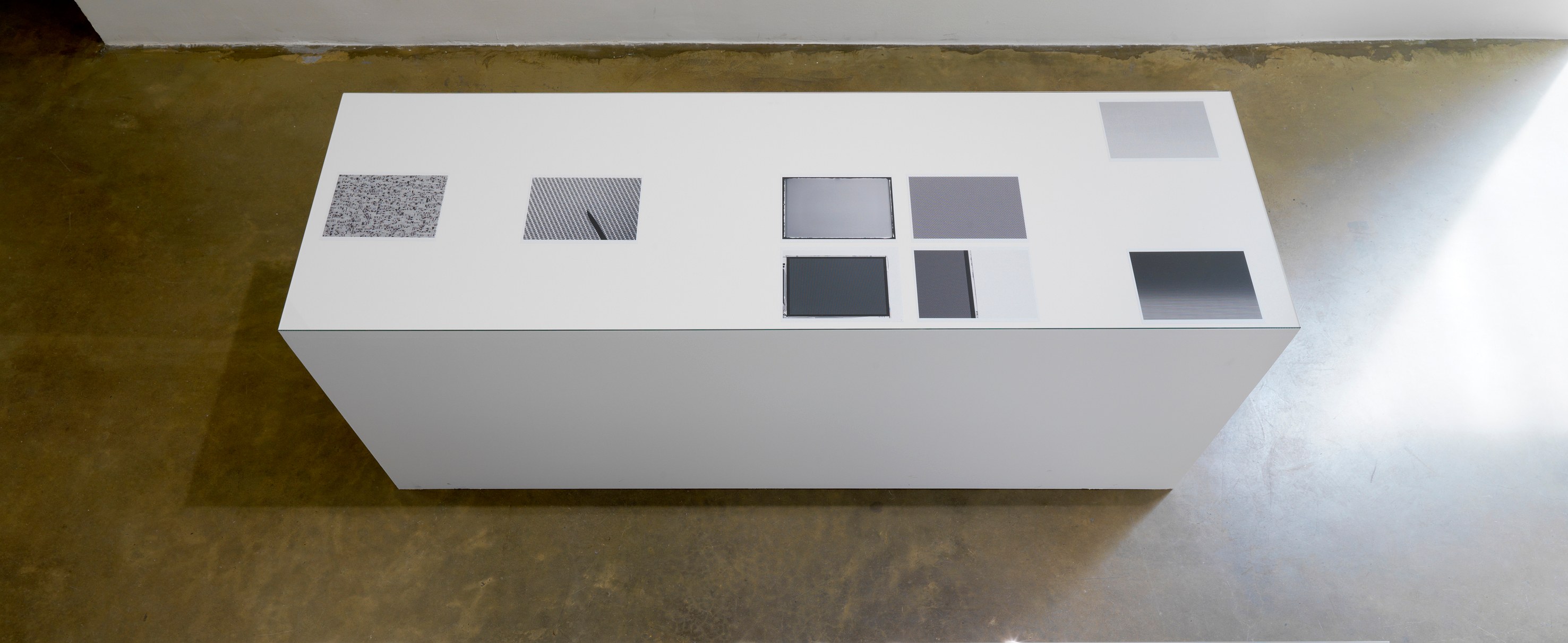 Sean Snyder, Untitled at Galerie Chantal Crousel, photo 9