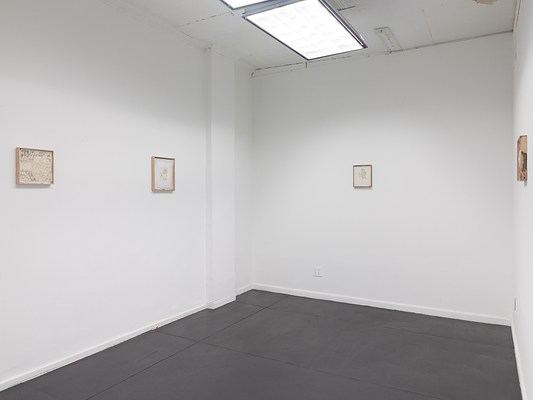 Image 11 of 32