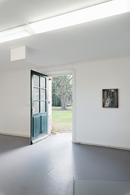 Image 11 of 27