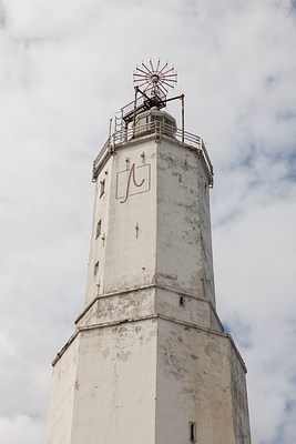 Image 2 of 3