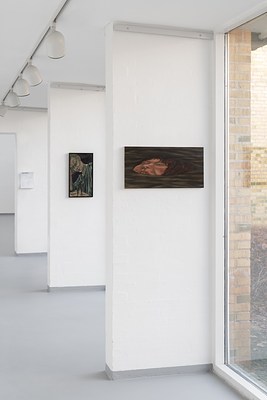 Image 2 of 21