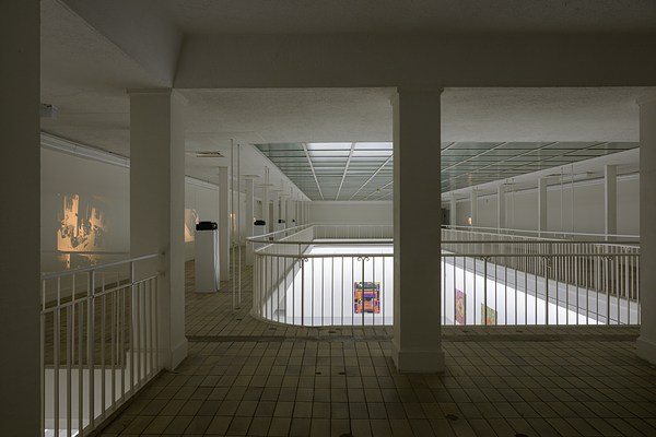 Image 11 of 30
