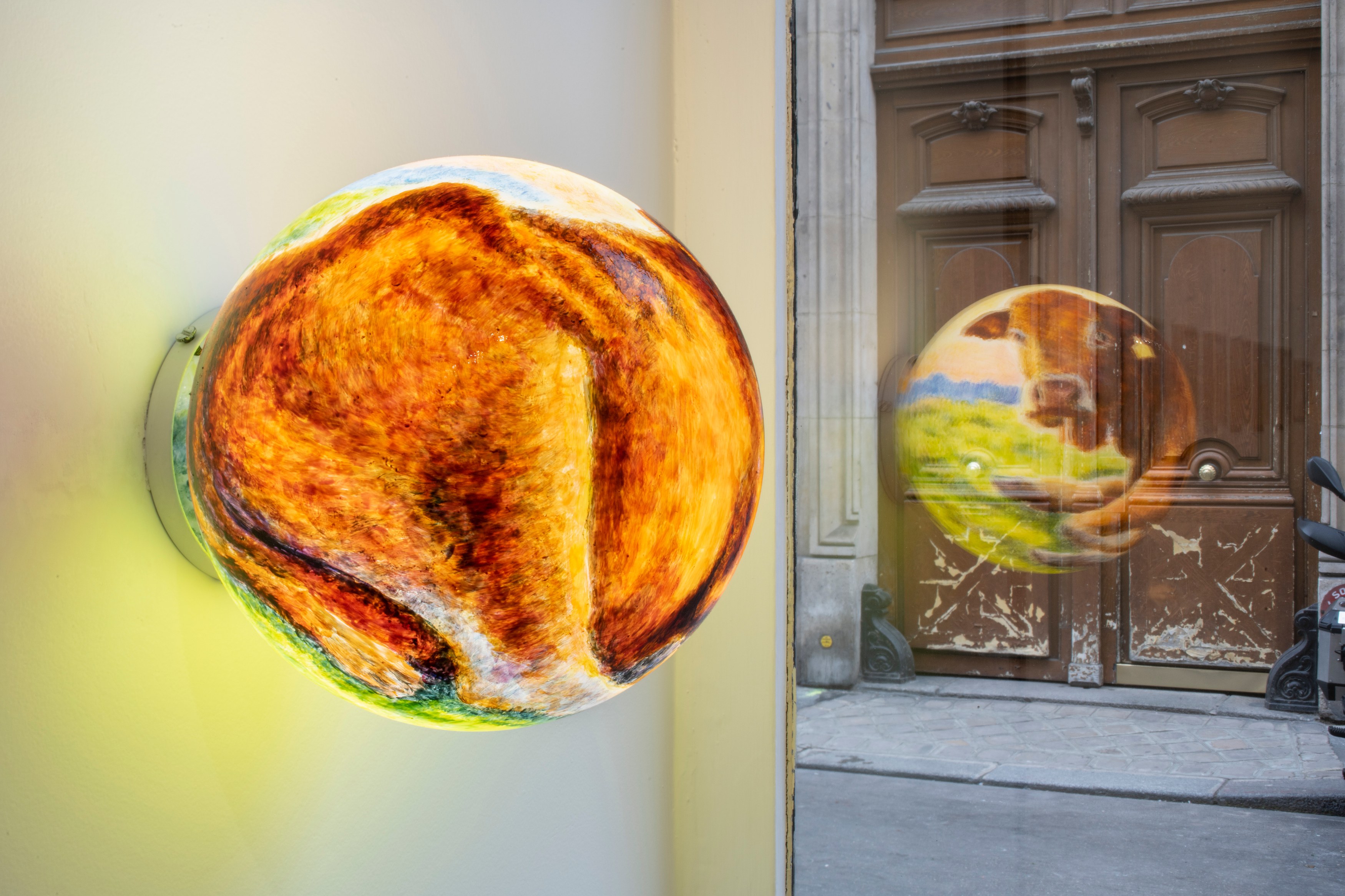 Louise Sartor, Rive gauche / Rive droite at Tragic Venus, CELESTE | data center Marilyn, Champs-sur-Marne, photo 2