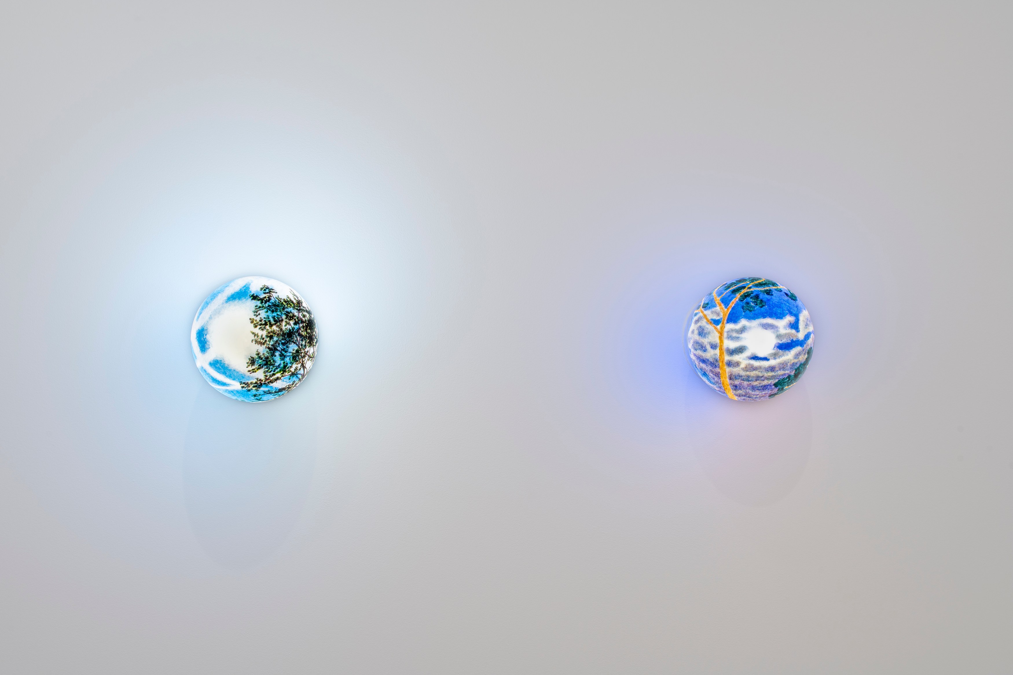 Louise Sartor, Rive gauche / Rive droite at Tragic Venus, CELESTE | data center Marilyn, Champs-sur-Marne, photo 13
