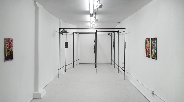 Image 4 of 29
