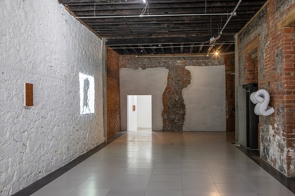 Image 1 of 27