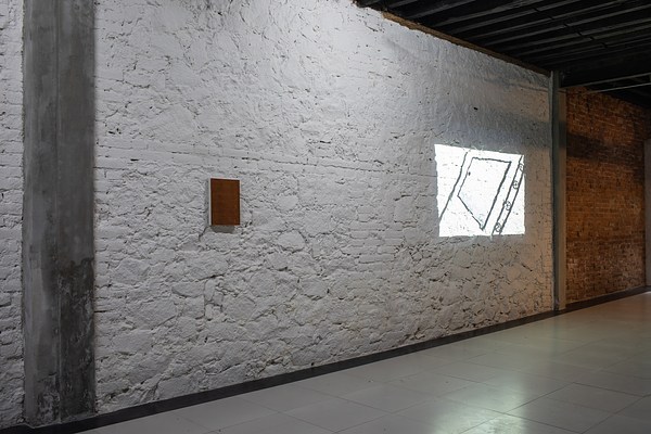 Image 11 of 27