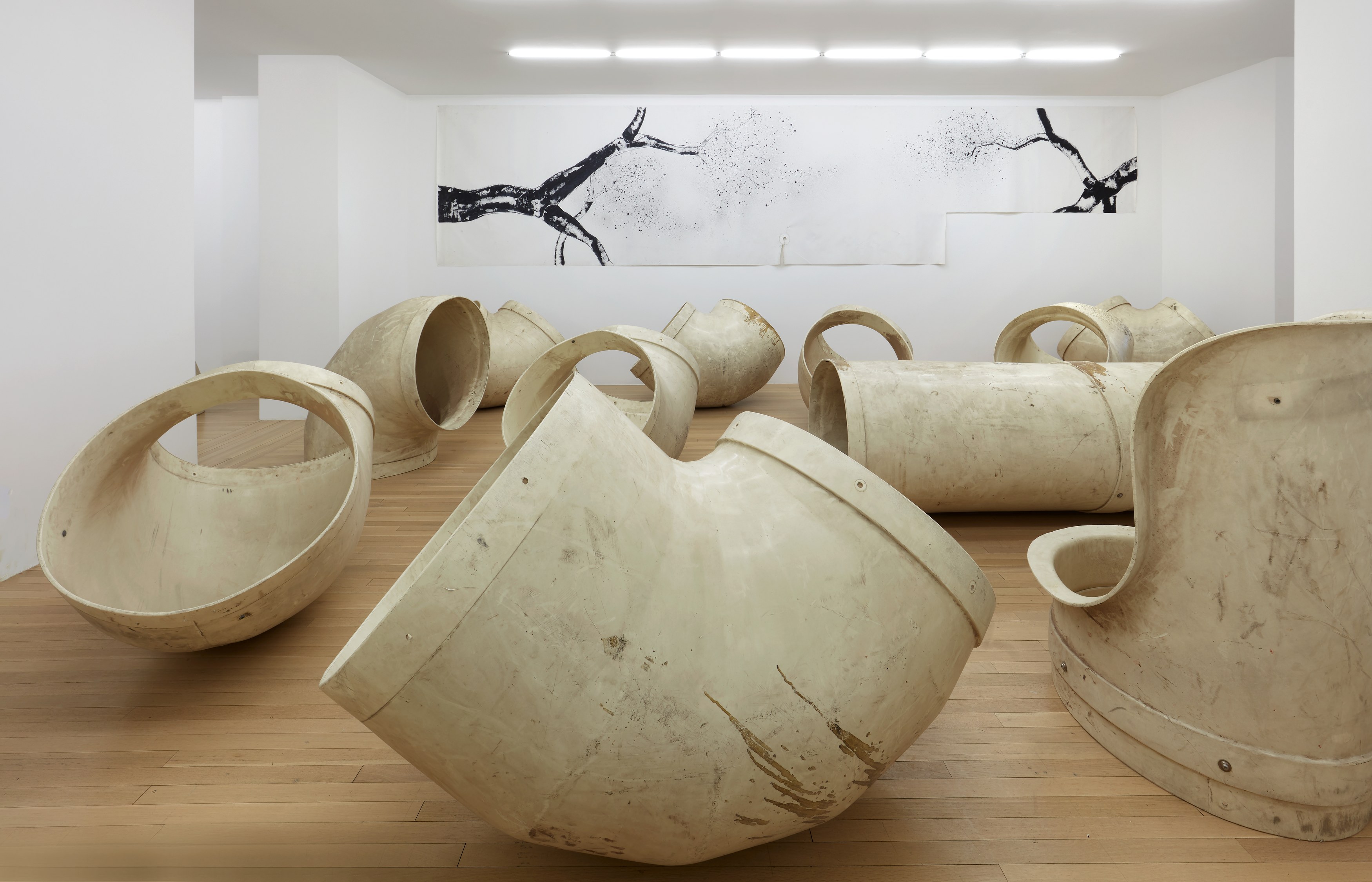 Lutz Bacher, More Than This at Galerie Buchholz, Berlin, photo 5