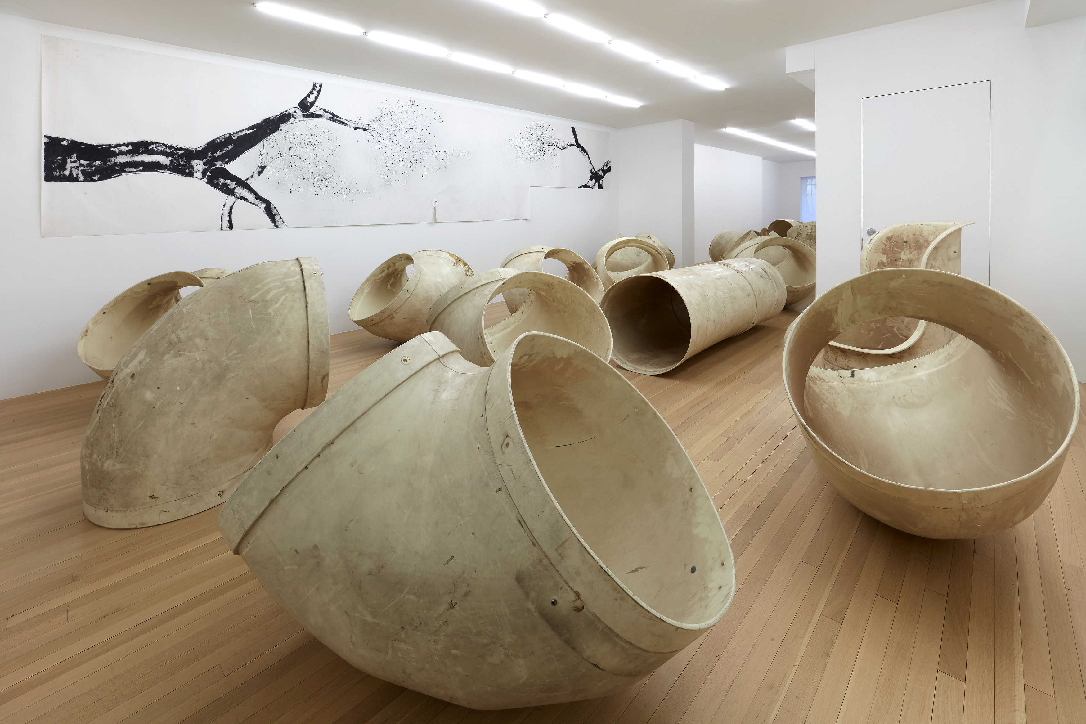 Lutz Bacher, More Than This at Galerie Buchholz, Berlin, photo 7