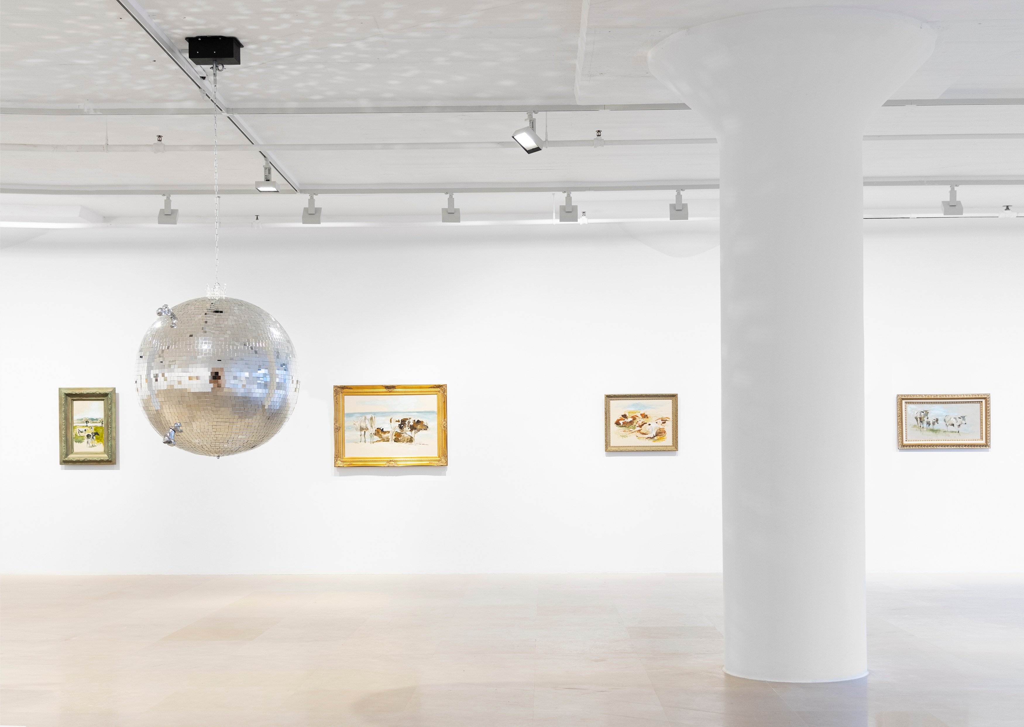 Nicolas Ceccaldi, Animal Fiction at Greene Naftali, photo 2