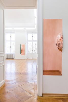 Image 4 of 30