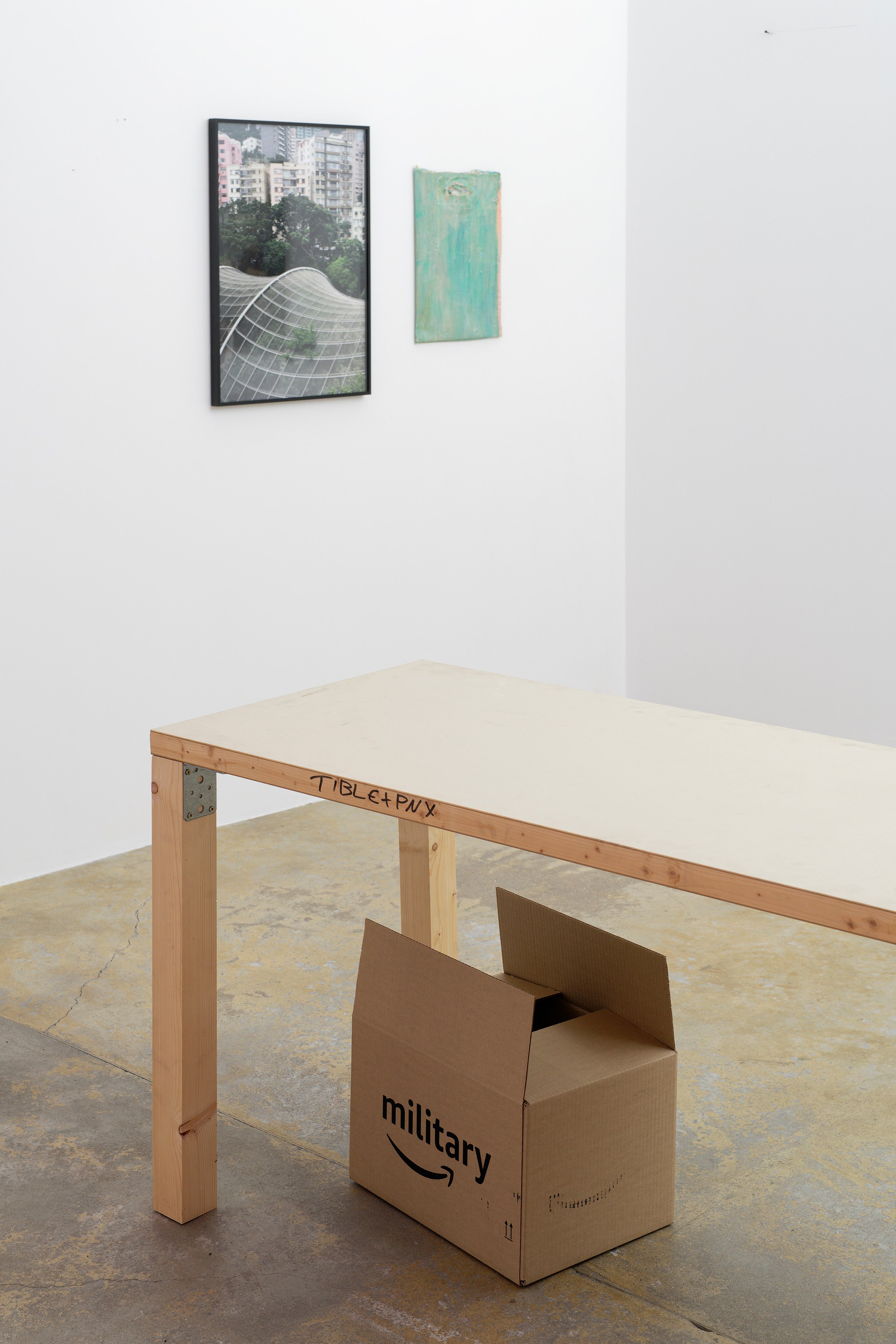 La Fatigue, La Fatigue at Galerie Florence Loewy, photo 8