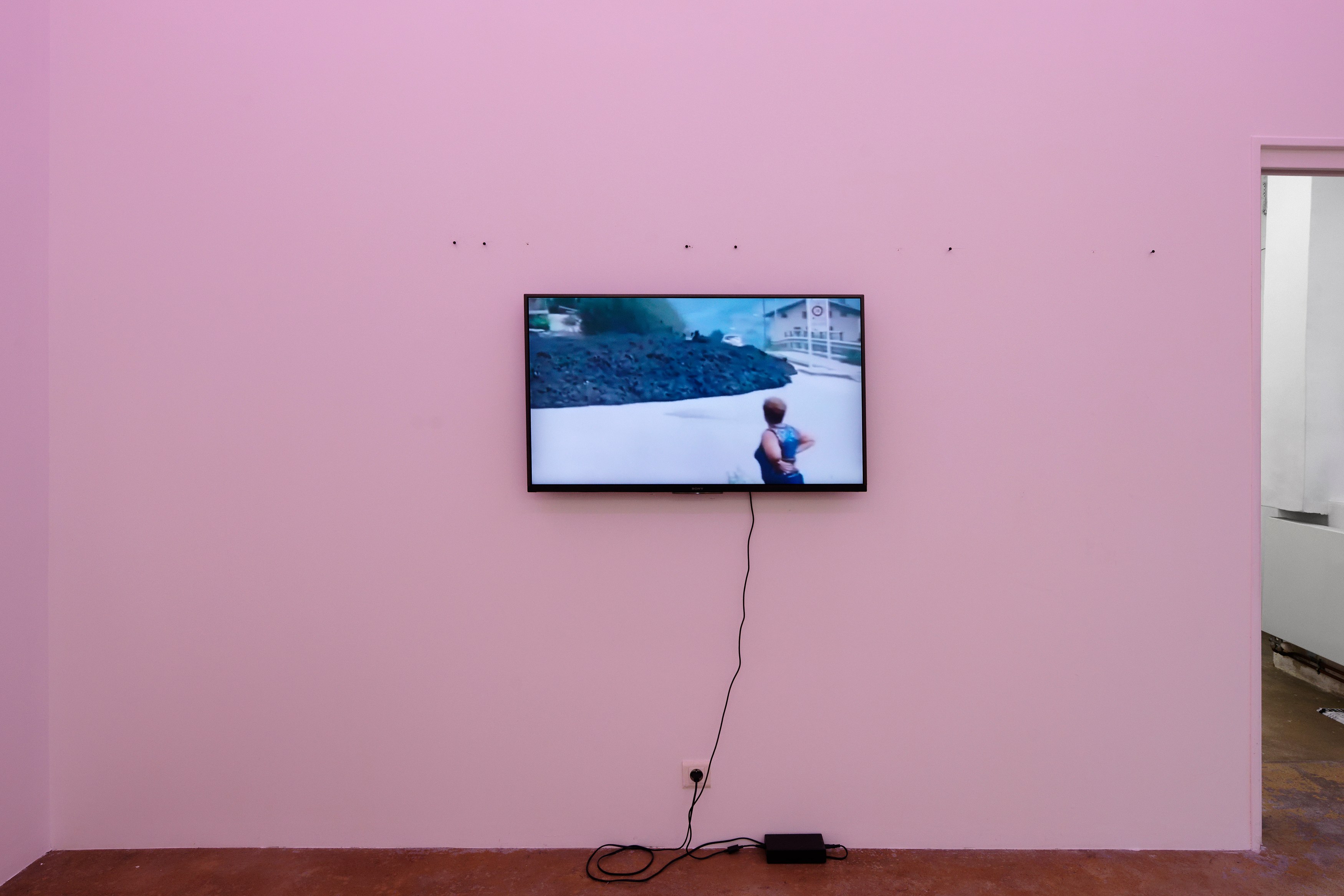 La Fatigue, La Fatigue at Galerie Florence Loewy, photo 17